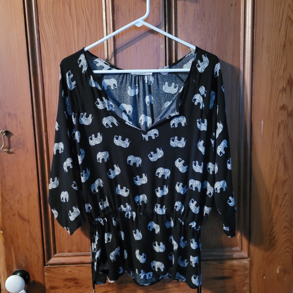 Elephant blouse from Modcloth - Picture 10 of 11